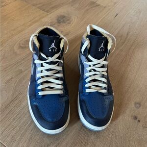 Jordan Men's Dark Blue and White High-Top Sneakers